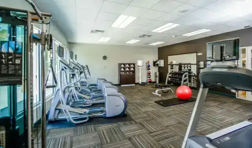 Courtyard by Marriott - 18