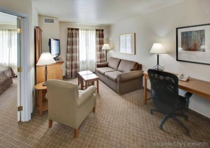 Staybridge Suites at Empire Mall, an IHG - 38