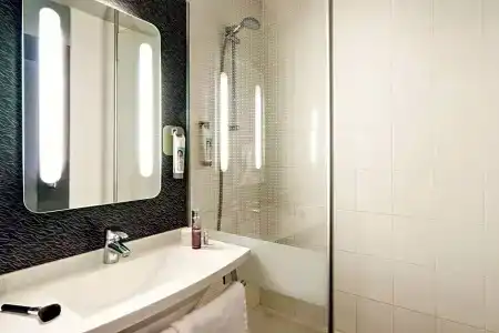 ibis budget Montpellier Sud Près d'Arènes - 45