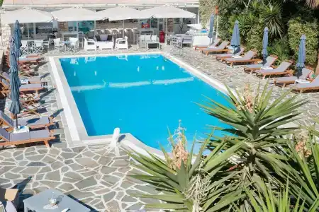 Zoumis Studios - 6