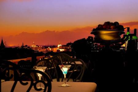 Marcella Royal - Rooftop Garden - 13