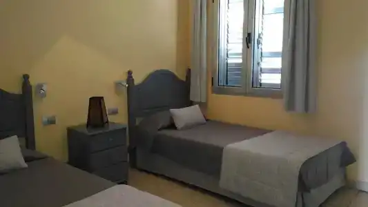 Starboys Gay Resort - Gay Men Only - 6