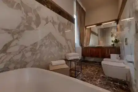 Donati Luxury Tower Suites - 142