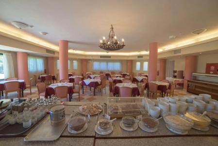 Century Resort - 21