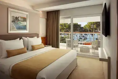 Bellevue - 4