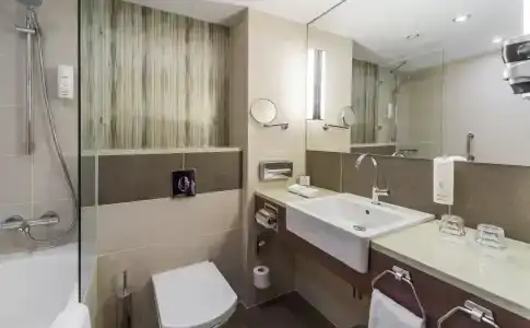 Holiday Inn - Kyiv, an IHG - 8