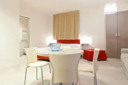 Residence - 18