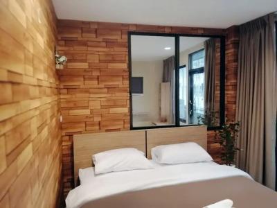 White House Hostel - 42