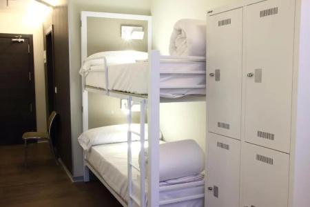 Poshtel - Premium - 33