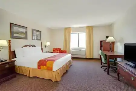Baymont by Wyndham Tucson Airport - 23