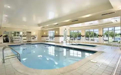 Hilton Garden Inn - 18