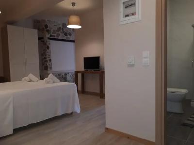 Monastiri Guesthouse - 120