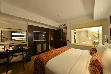 Ramada Plaza Chennai - 74