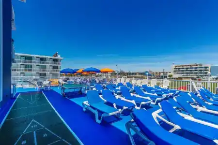Crusader Oceanfront - 24