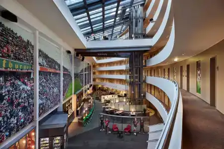 Lindner BayArena - 13