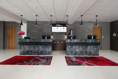 Rydges Latimer - 24