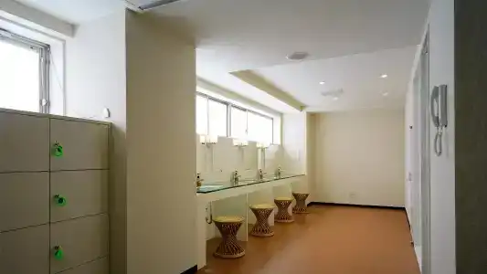Inside Numazu Inter - 14