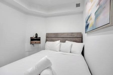 The Alexander All Suites - 342