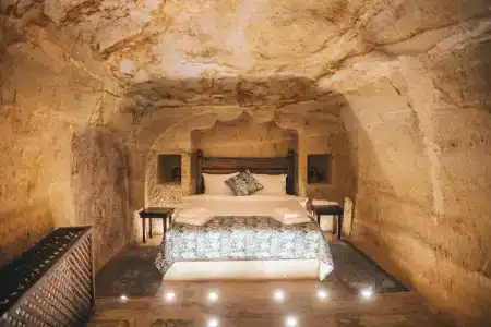 Tale Cave In - 70