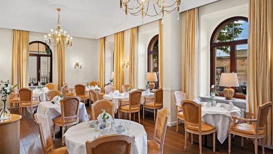 Bayerischer Hof Dresden - 20