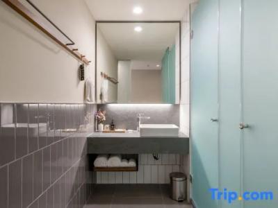 Triple Y - 91
