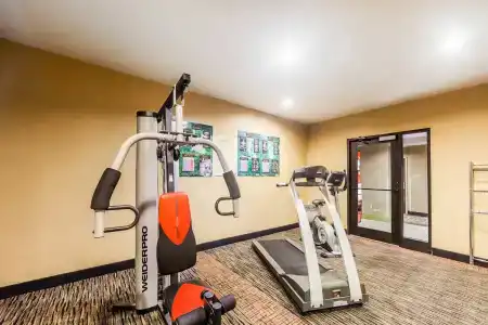 Comfort Inn & Suites West - Lookout Mountain - 21