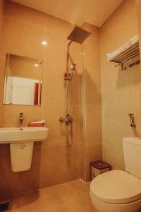 Ngan Pho Studio & - 106