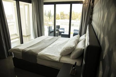 Jimmy's Suites - 3