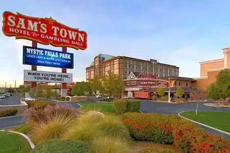 Sam's Town and Gambling Hall - 27