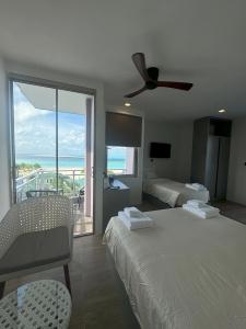 Avyanna Gulhi Beach - 43