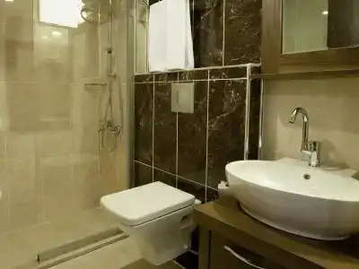 A Palace Suites - 6