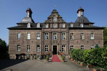 SchlossHugenpoet - 0