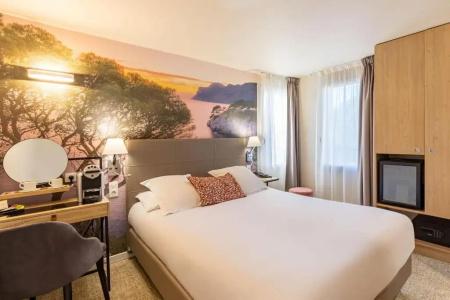 Sure by Best Western Coeur De Cassis - 49