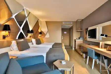 Saturn Palace Resort - 5