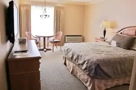 Columbus Inn - 21