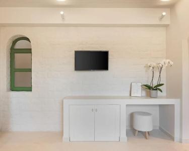 Casa Di Fiori Andros Suites - 15