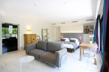 Hôtel Les Deux Garçons ( ex - Hôtel de Gantès) - 29