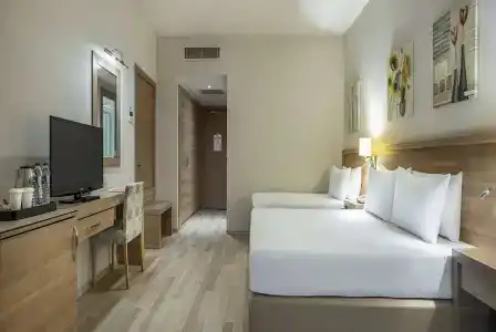 Ramada Resort By Wyndham Lara - 3