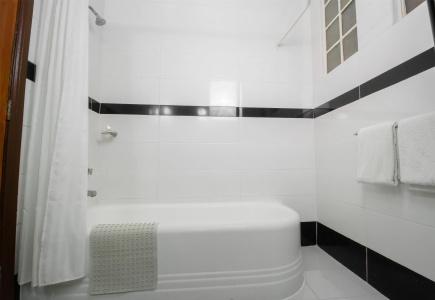 Best Western Majestic - 8