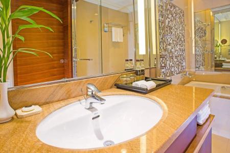 Royal Halong - 36