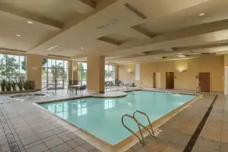 Embassy Suites Portland - Downtown - 13
