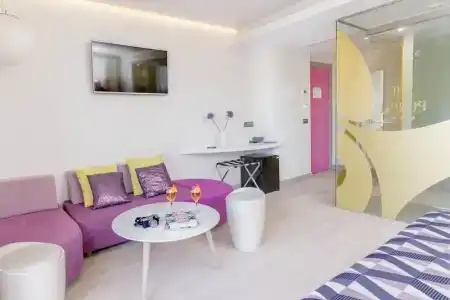 The Purple - Gay Special - 60