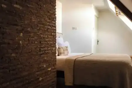 Hôtel Du Mail - 136