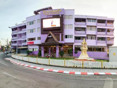 Oyo 565 Trang - 0
