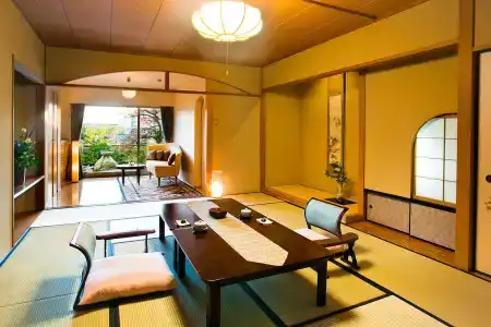 Honjin Hiranoya Kachoan - 13