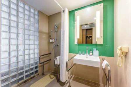 Holiday Inn Express Hangzhou Huanglong, An Ihg - 9