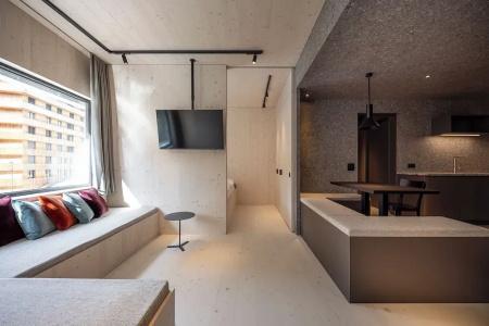 The Hide Flims - 87