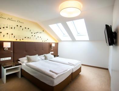 Boutique Donauwalzer - 41