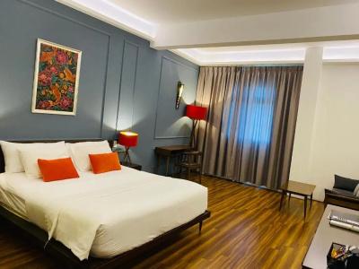 Danang Boutique - 42
