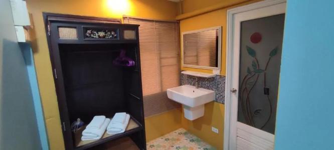 Q Zone Boutique House - 29